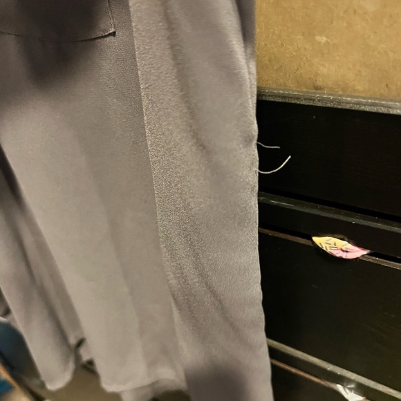 Gray Maurice’s Top with zipper. Size large - Picture 3 of 4